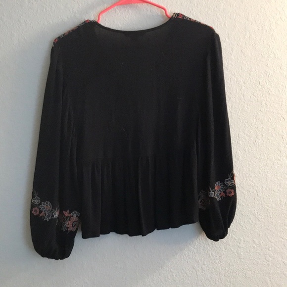 Blouse - Picture 3 of 3